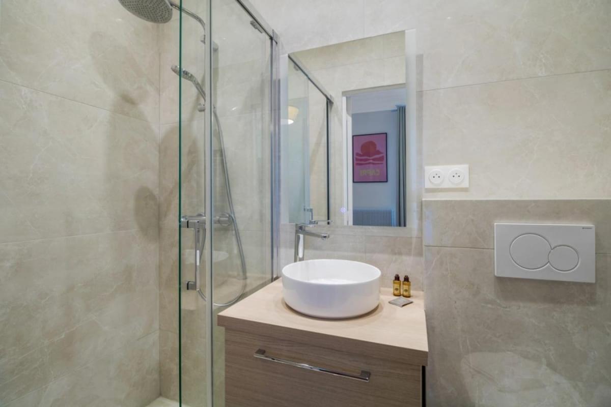 Mobility Lease - La Fayette - 8 People Apartment *